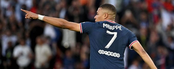 Kylian Mbappe celebrates Paris Saint-Germain stay with hat trick on final day against Metz