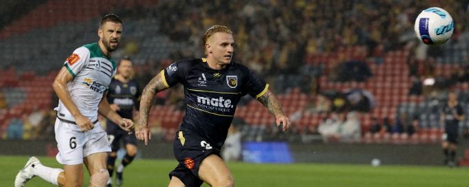 A-League All Star Jason Cummings in dark over Socceroos call