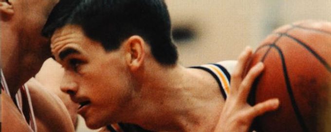 'You want that opportunity': Current men's college basketball coaches on why they transferred as players