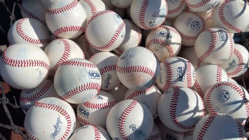 Seven SEC baseball teams in top 10 preseason rankings