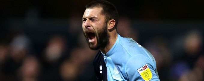 A-League's Brisbane Roar sign former Premier League forward Charlie Austin