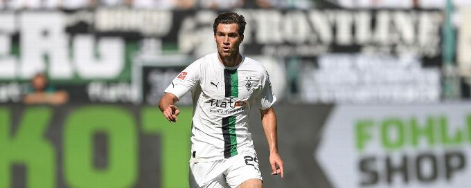 USMNT defender Joe Scally extends Gladbach contract to 2027