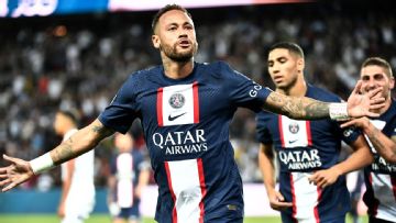Neymar scores twice as PSG thump Montpellier