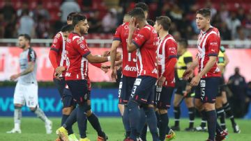 Liga MX recap: Chivas hope free tickets keep fans on board, Pumas trounced by America