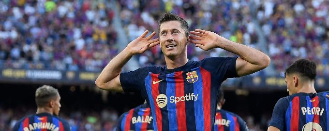 Robert Lewandowski at the double again as Barcelona stroll past Real Valladolid