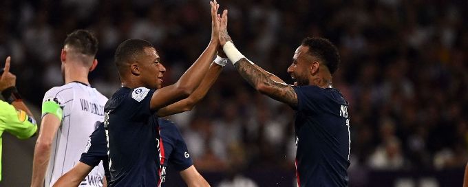 Neymar and Mbappe score as PSG stay top of Ligue 1