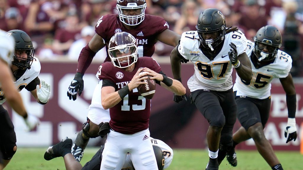 Appalachian State Mountaineers stun No. 6 Texas A&M Aggies at College Station