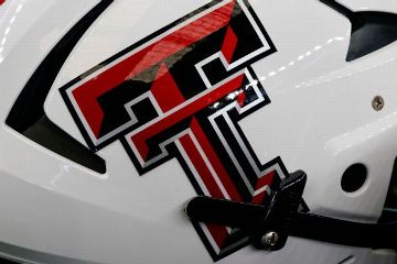 Sources: Texas Tech's Skyler Gill-Howard out rest of season