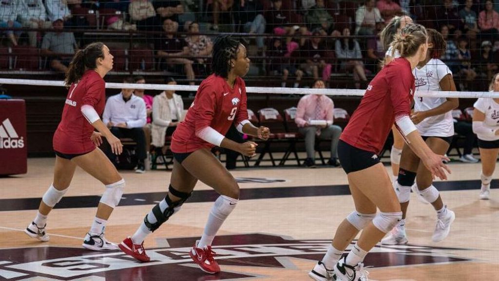 Balanced attack lifts Arkansas to win over MS State