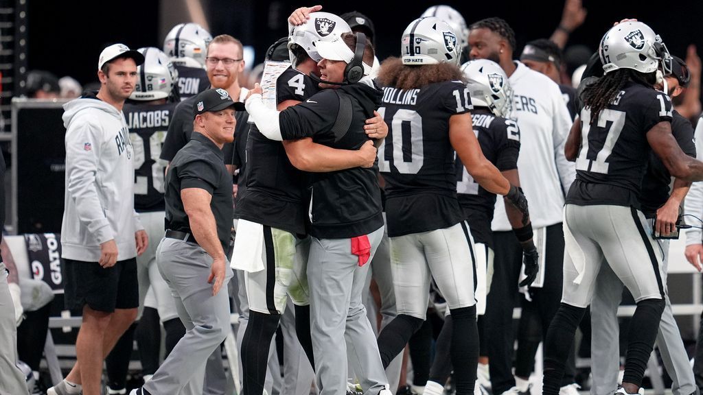 Raiders, McDaniels savor 1st win vs. rival Broncos
