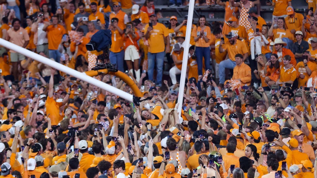 Tennessee's new ending, Michigan's old-school dominance and the best of Week 7