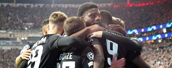 Frankfurt stay alive with 2-1 win over Marseille