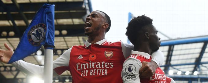 Arsenal pass another Premier League title test with statement win at Chelsea on bad day for Aubameyang