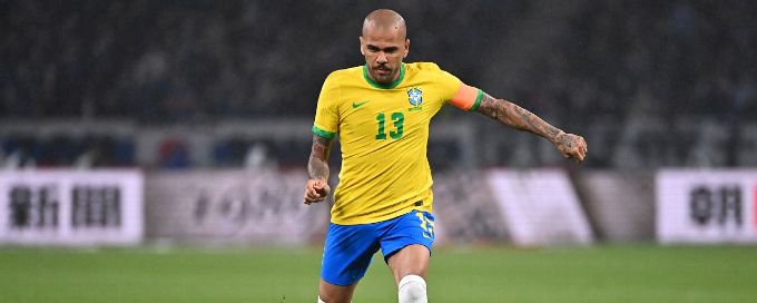 Brazil's World Cup squad: Dani Alves included, Roberto Firmino out