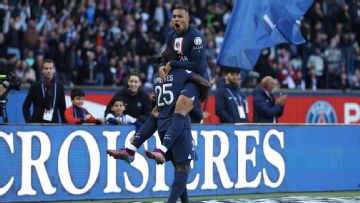 Paris Saint-Germain beat Auxerre 5-0 in last match before World Cup