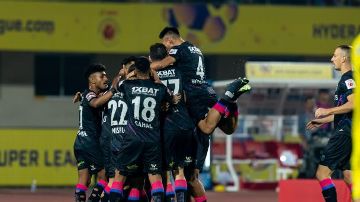 ISL 2022-23: Kerala Blasters beat Hyderabad FC 1-0 as defending champions fall to first loss of season
