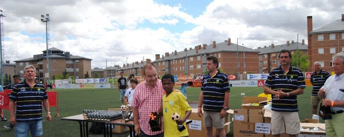 Barca teenage sensation Ansu set for Spain call
