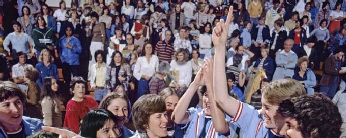 Former UCLA, Olympic women's basketball coach Billie Moore dies