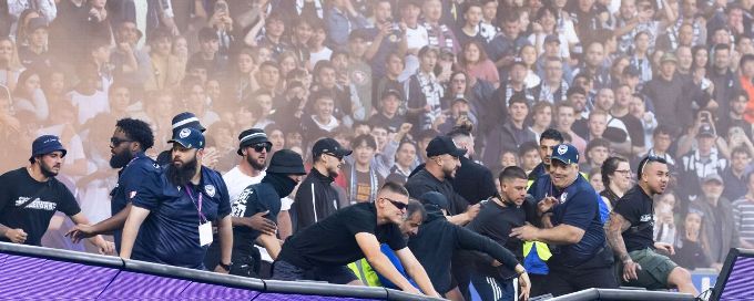 Football Australia to issue 10 lifetime bans in connection with Melbourne Derby violence