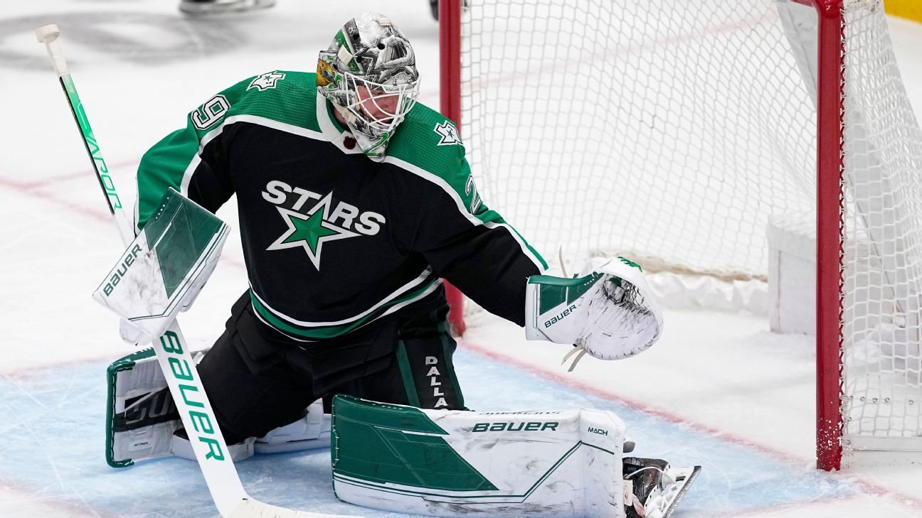 Stars' Oettinger leaves with lower-body injury