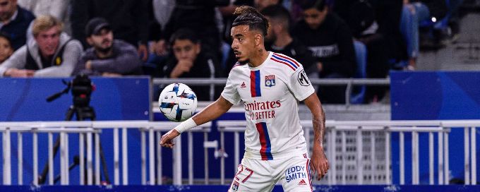 Chelsea agree Malo Gusto transfer; defender will finish season at Lyon - sources