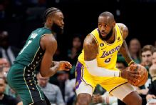 Sources: 76ers enter mix for LeBron James after Jaylen Brown add