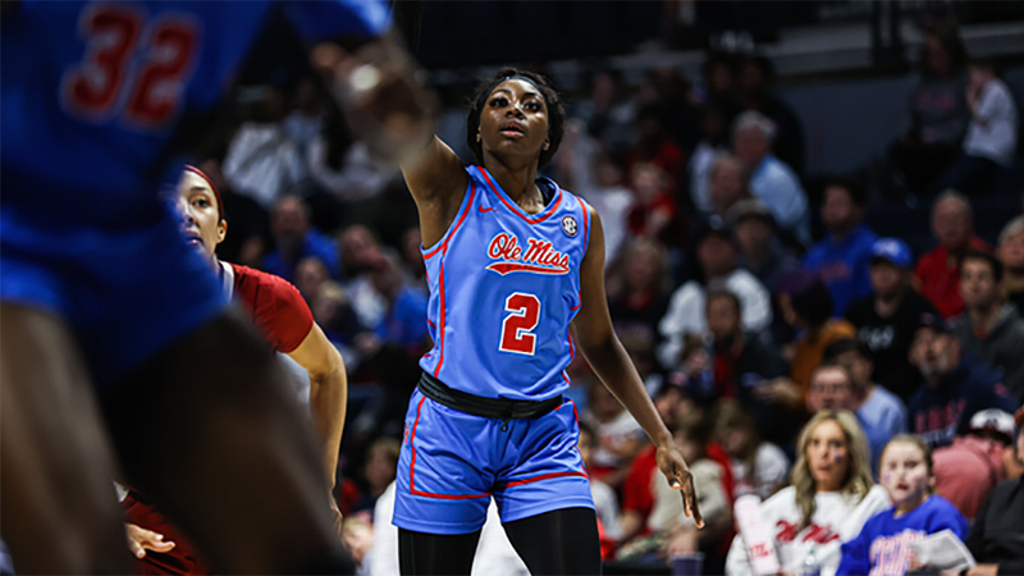 Ole Miss rallies from 19-point deficit to beat Arkansas