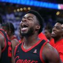 Houston, UCLA, Kansas top AP men’s basketball poll