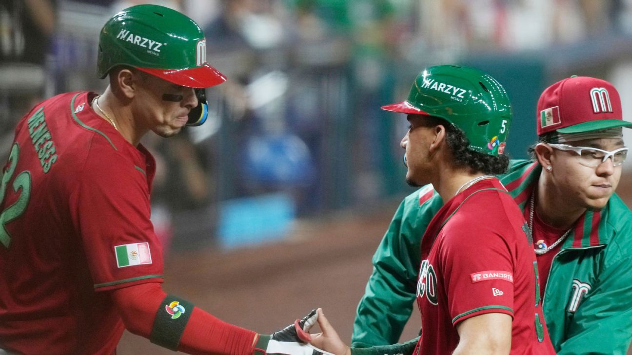 Mexico downs Puerto Rico to reach semifinals of World Baseball Classic