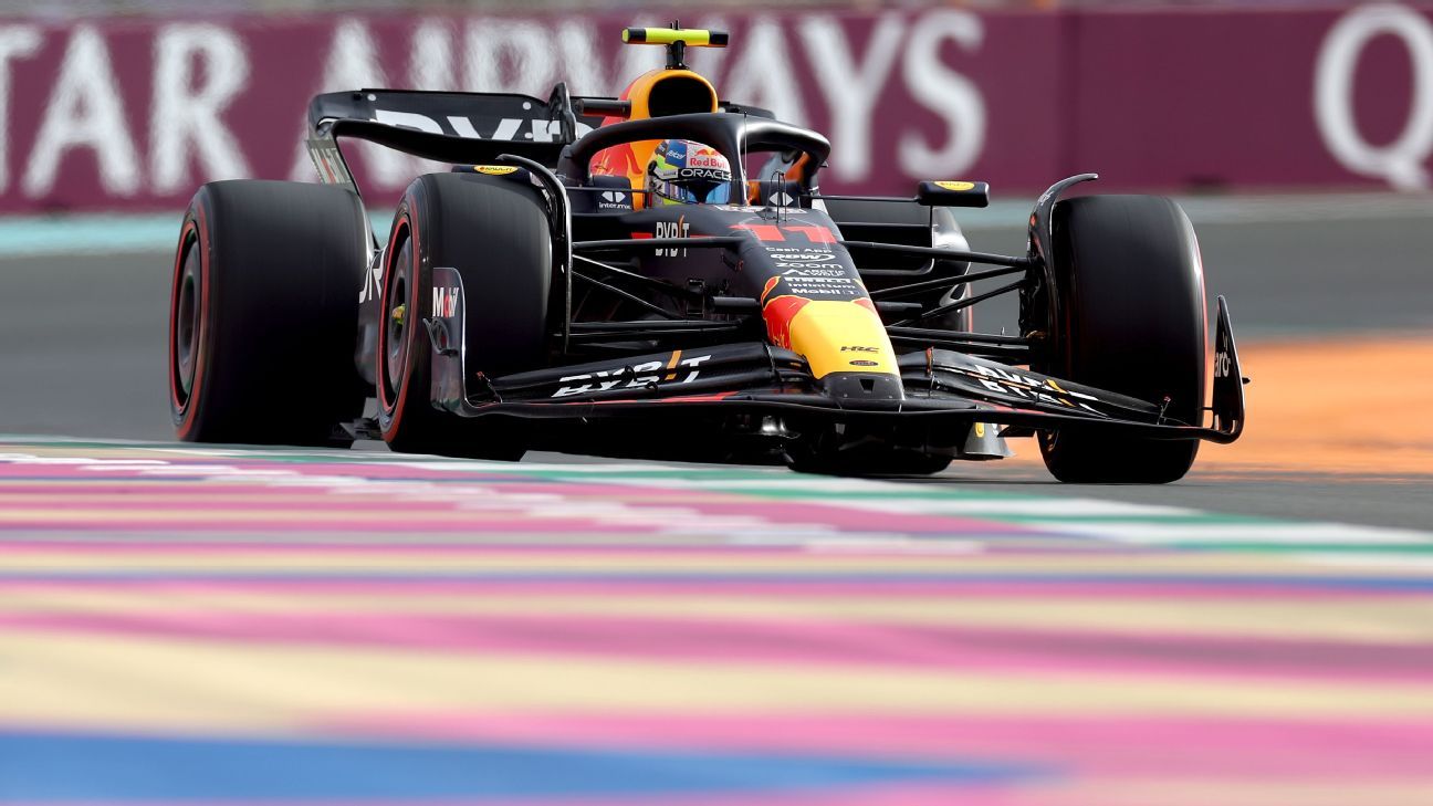 Checo Pérez, second in the third free practice in Jeddah