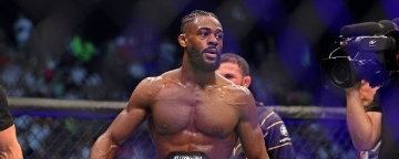 O'Malley's coach praises UFC champ Sterling