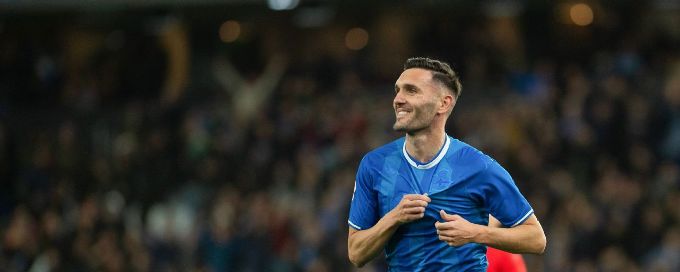 Deportivo La Coruna's Lucas Perez's dream is real: local lad leaves LaLiga behind to rescue his boyhood club