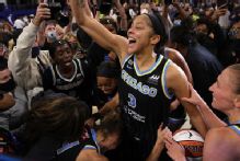 Sources: WNBA's Candace Parker, Elena Delle Donne make HOF
