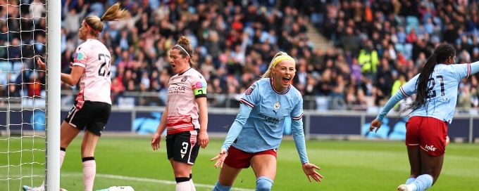 Man City ease to 4-1 win over Reading to close gap at top of WSL