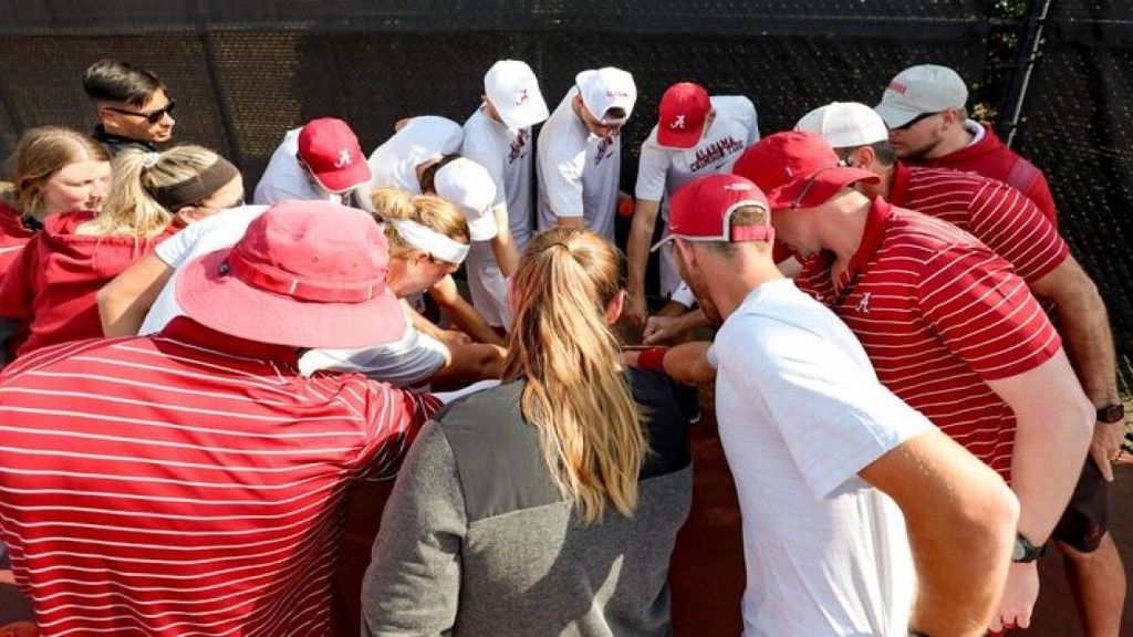 SEC places 61 on CSC Academic All-District Tennis Teams