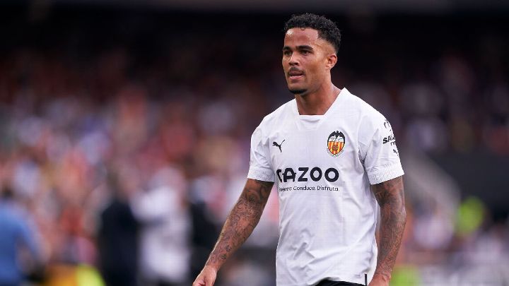 Justin Kluivert's girlfriend attacked in home robbery