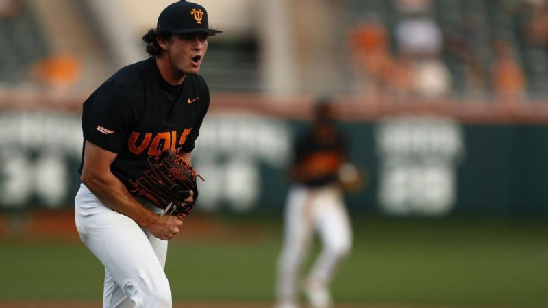Lindsey’s pitching, early offense send Vols past 49ers