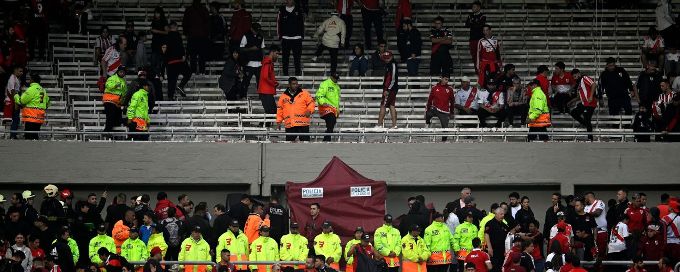 Fan dies after falling from stand during River Plate game at Monumental stadium