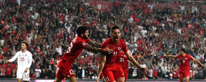 Turkey go top of Euro group after beating 10-man Wales