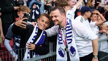 Copenhagen ban fan signs asking for player jerseys