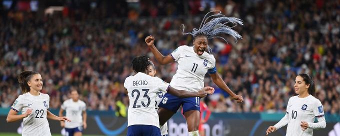 Diani treble sees France advance after 6-3 win over Panama