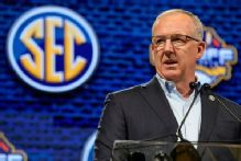 Sankey implores NCAA to axe ruling allowing pro-sports betting