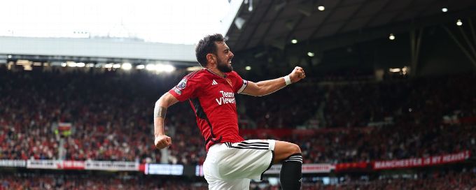 Man United recover from two down to beat Forest in thriller
