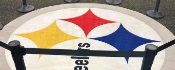 Steelers' plane makes emergency landing in KC
