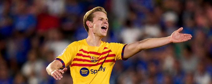 Transfer Talk: Barca, De Jong face tough renewal talks