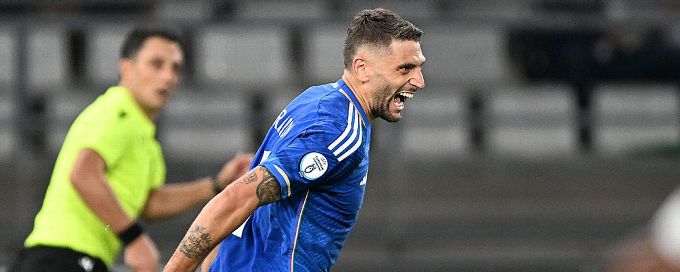Berardi brace helps Italy thrash Malta 4-0
