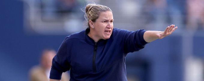 Reign coach Harvey: ChatGPT helped with tactics, formations