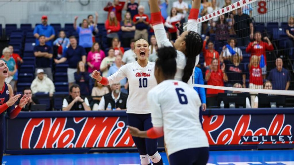 Ole Miss holds off LSU, takes victory in fifth set