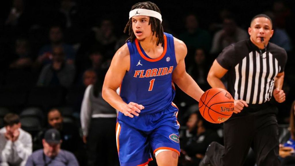 Florida opens NIT Tip-Off with win over Pitt