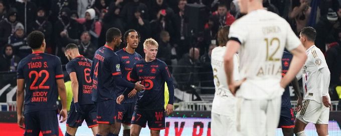 Lille extend unbeaten run with win over struggling Lyon
